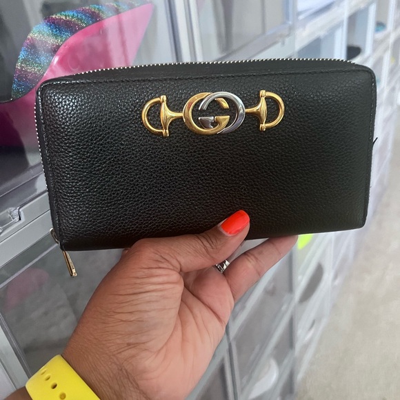 Gucci Continental Horsebit Wallet - Picture 8 of 10